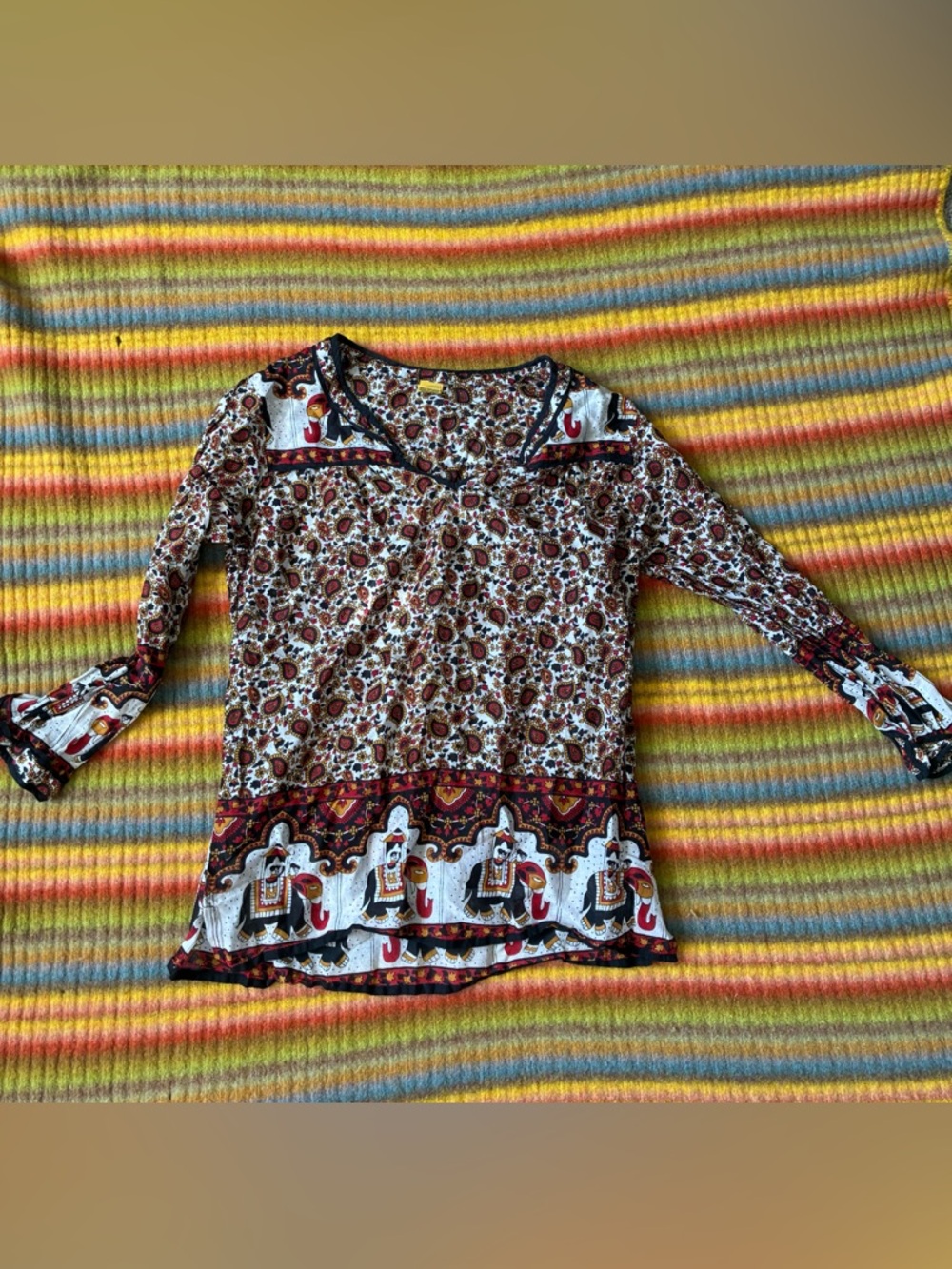 Women's Bohemian V-Neck Printed Blouse - Multi-Color